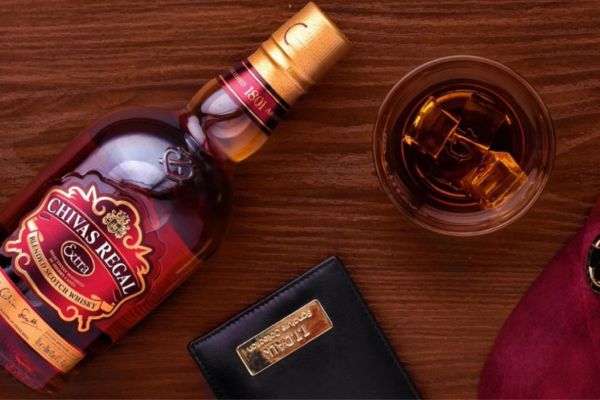 Chivas Regal Thêm